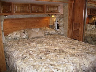 360SB Queen bed & overhead storage cabinets