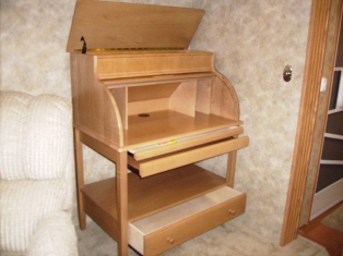 360SB Roll Top desk (3 storages areas)