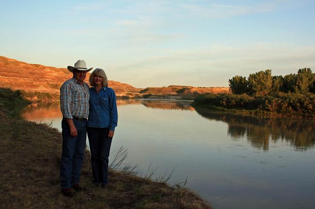 Al _amp_ Jan Drumheller Aug-08 014EE