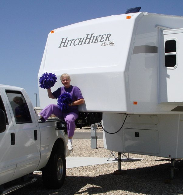 Purple Cheerleader welcomes your visit