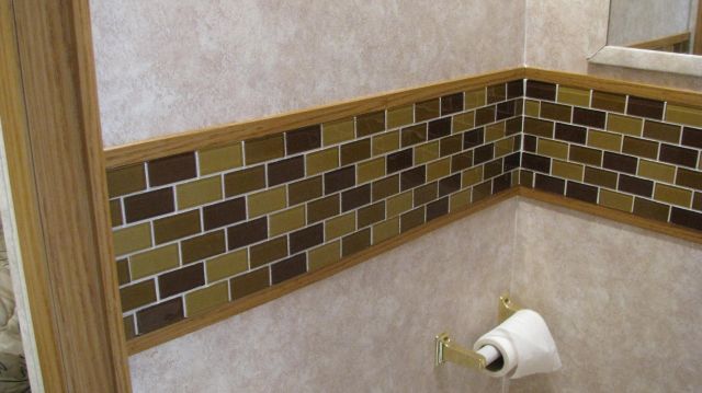 Bathroom Border